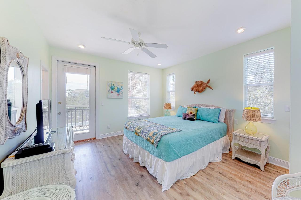 Bikinis & Martinis Villa St. George Island Buitenkant foto